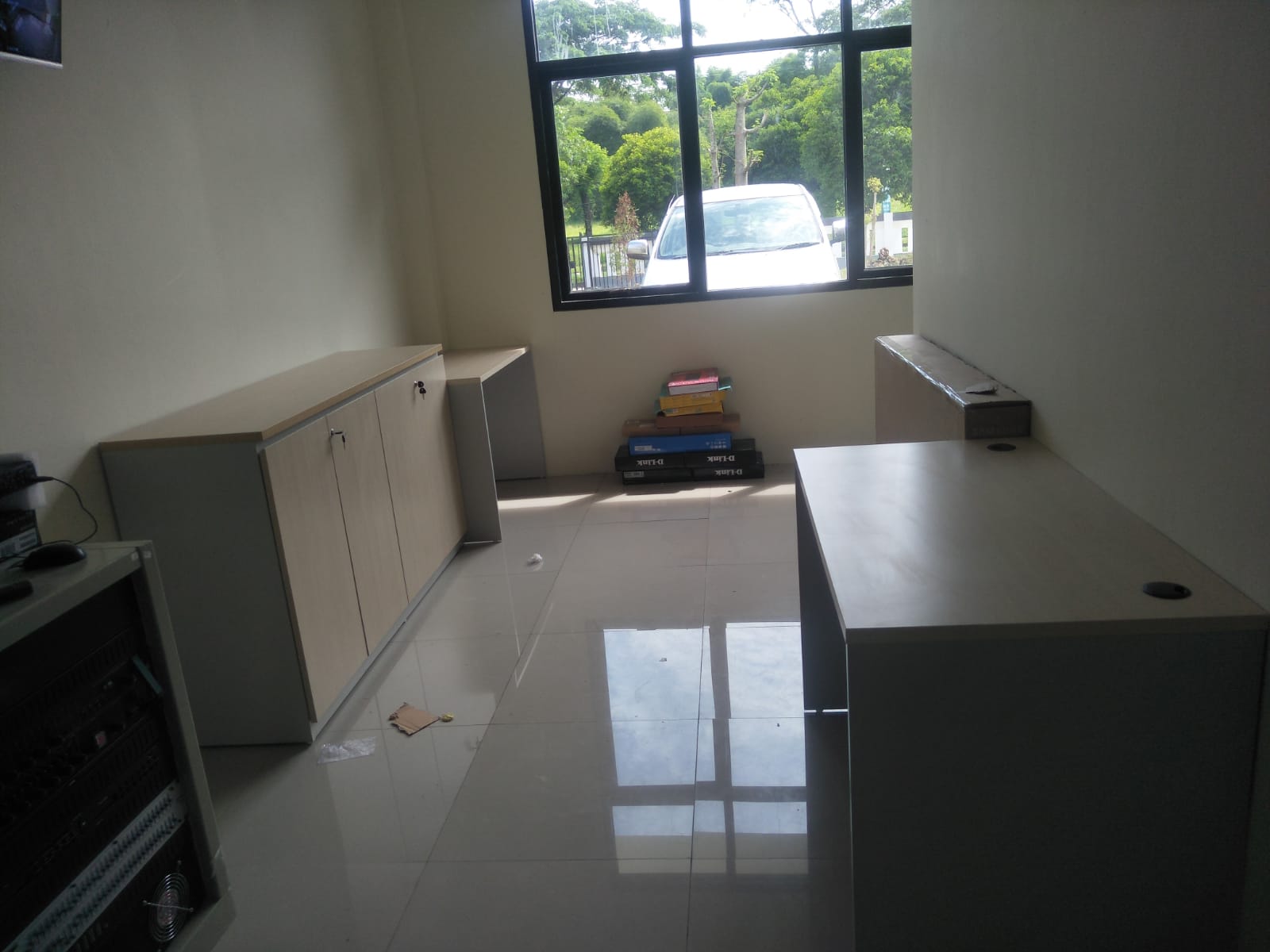 Donasi Material Furniture untuk Kantor Baru Polsek Cikarang Selatan